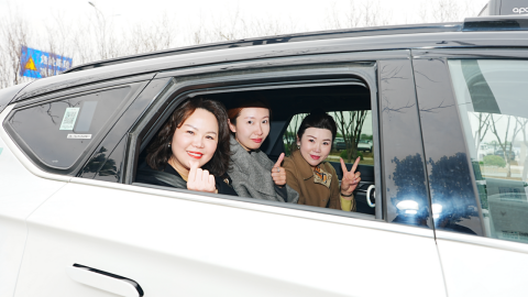 番茄助手：武汉妇联携手萝卜快跑推出安心出行计划，提升女性出行安全与体验
