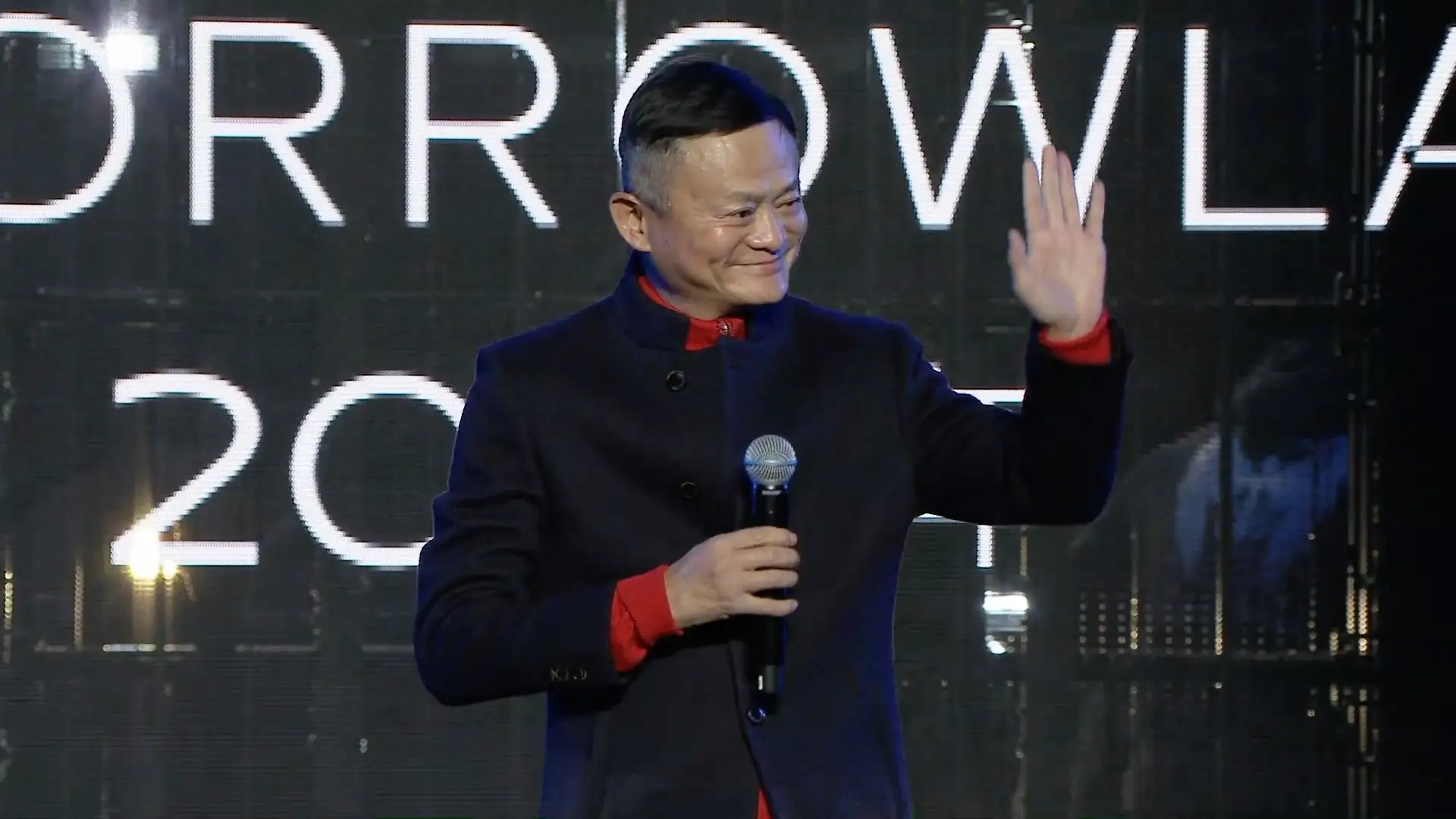 超单助手下载：马云出席蚂蚁集团20周年庆典，展望AI时代的新机遇与挑战