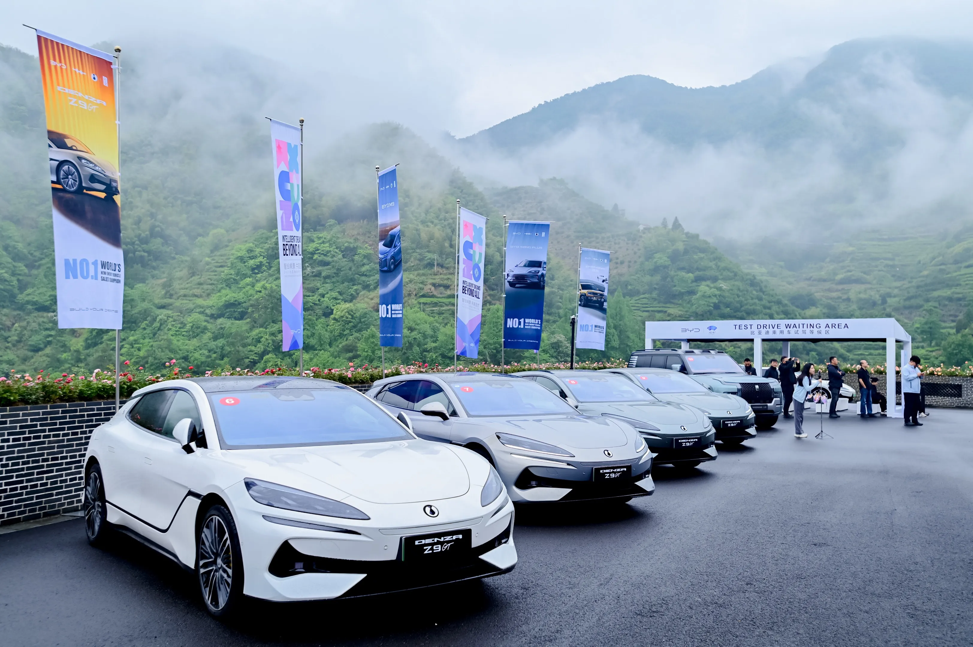 新快火助手：比亚迪，从技术追随者到全球潮流定义者的中国智造崛起