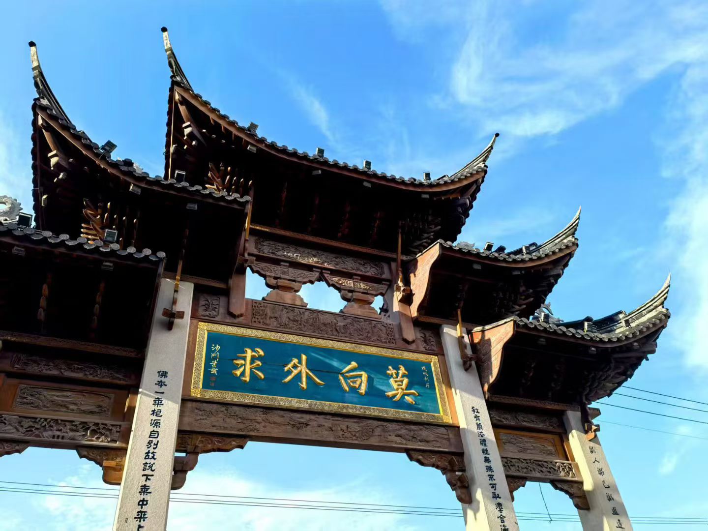 黎明助手：漂亮女人如何用钱开道，提升自己与机会的获取能力