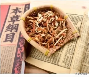 J助手：乡村医生的重要性，基层医疗的守护者与患者依赖的支柱