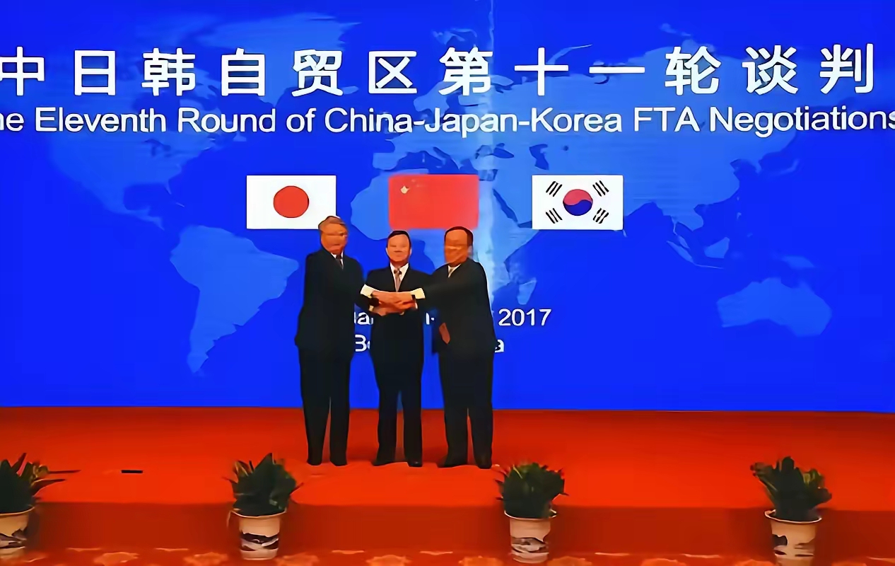 小评评助手使用方法：中日韩协定的可能性，贸易逆差背后的机遇与挑战分析