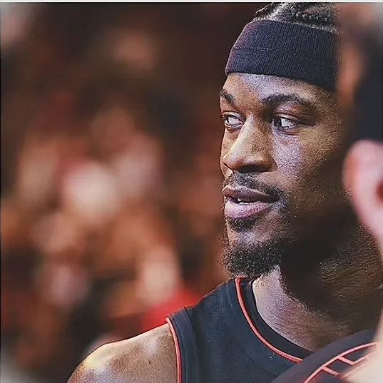 超单助手小号：巴特勒加盟勇士，重塑NBA格局的关键交易分析