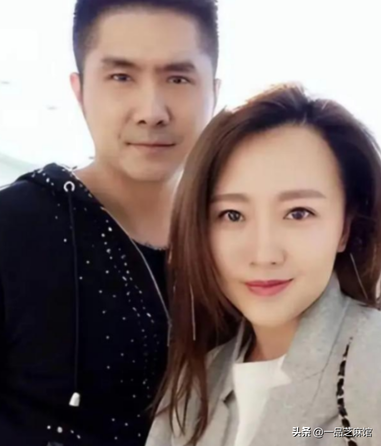 易评助手靠谱吗：潘阳与石磊，跨越豪车爱情的家庭温暖与亲情故事