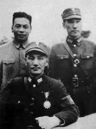 电销掌柜：宋美龄与蒋纬国，81年养子缘深，最终却因债务与身份裂痕难解