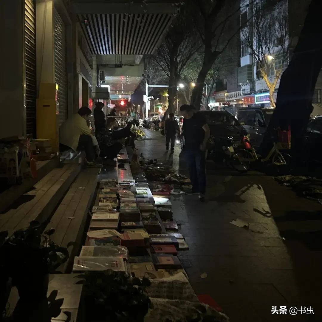 小G助手：广州市旧书市场最新信息，天光墟与四大热门书店推荐