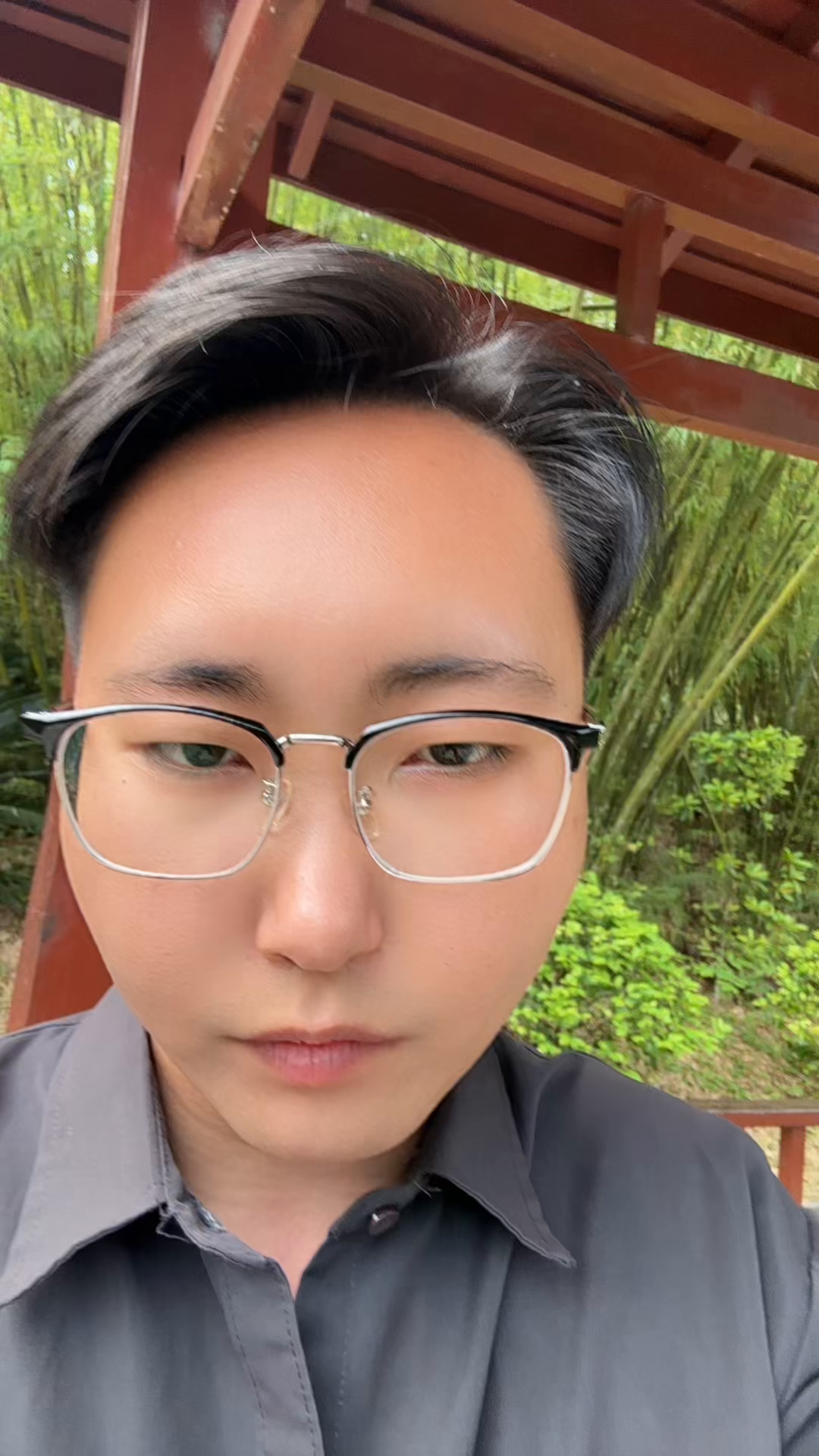 小评评助手软件官网：电商崛起对中国经济的冲击，实体店为何难以生存？
