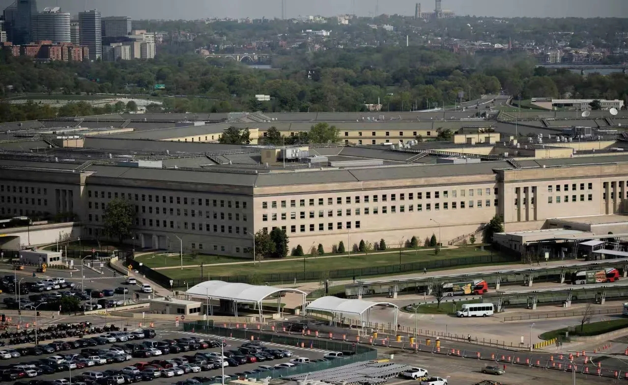 团粉助手：西方对华动武的幻想破灭，美国为何不敢轻举妄动？