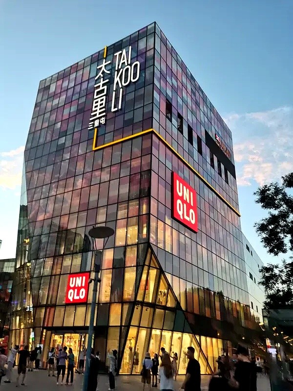 超单助手下载官网：销售职业现状，从高收入到“背锅岗”，年轻人选择转行的原因分析