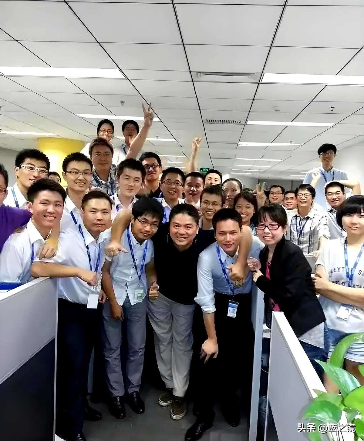 易评助手靠谱吗：京东批发业务策略，低价吸引客户培养忠诚度的成功经验