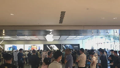 小评助手拼多多：闲鱼iPhone 15价格大跳水，市场信心减弱释放何种信号？