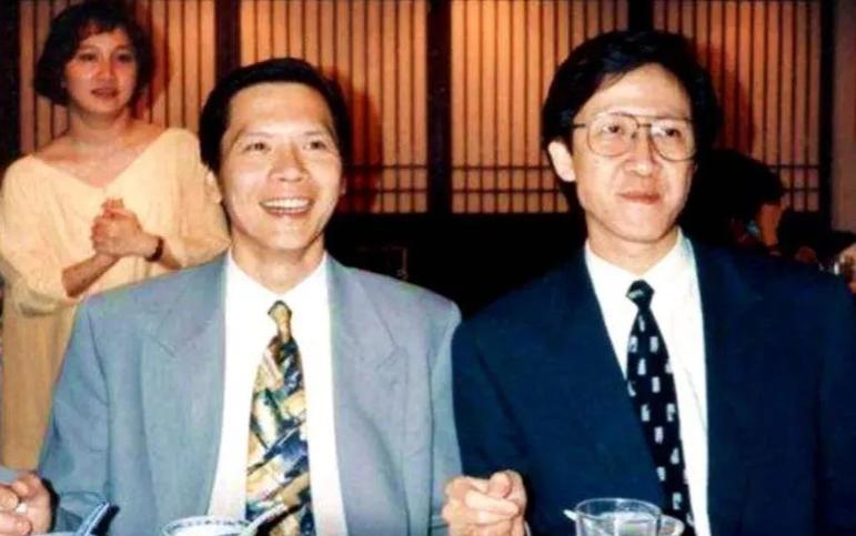 乐拼助手怎么用：向华强与赌王何鸿燊的澳门传奇，兄弟逆袭海上赌场之路