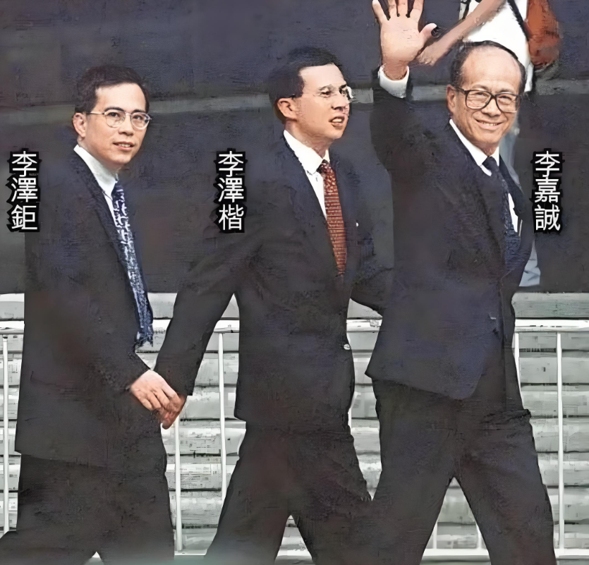J助手使用方法：李嘉诚家族港口资产交易引发审查，市场监管总局态度明确