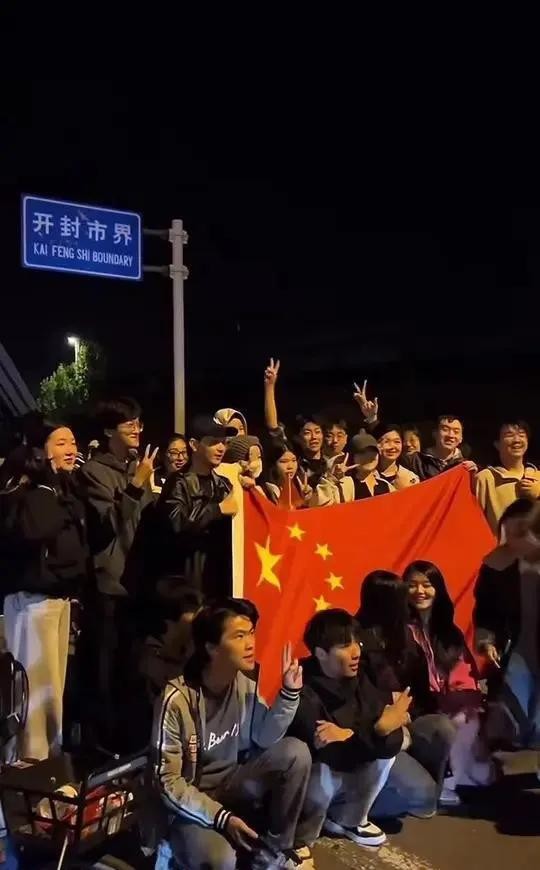 易评助手补单软件：中国网购与生活便利性优势分析，美国难以追赶的现状