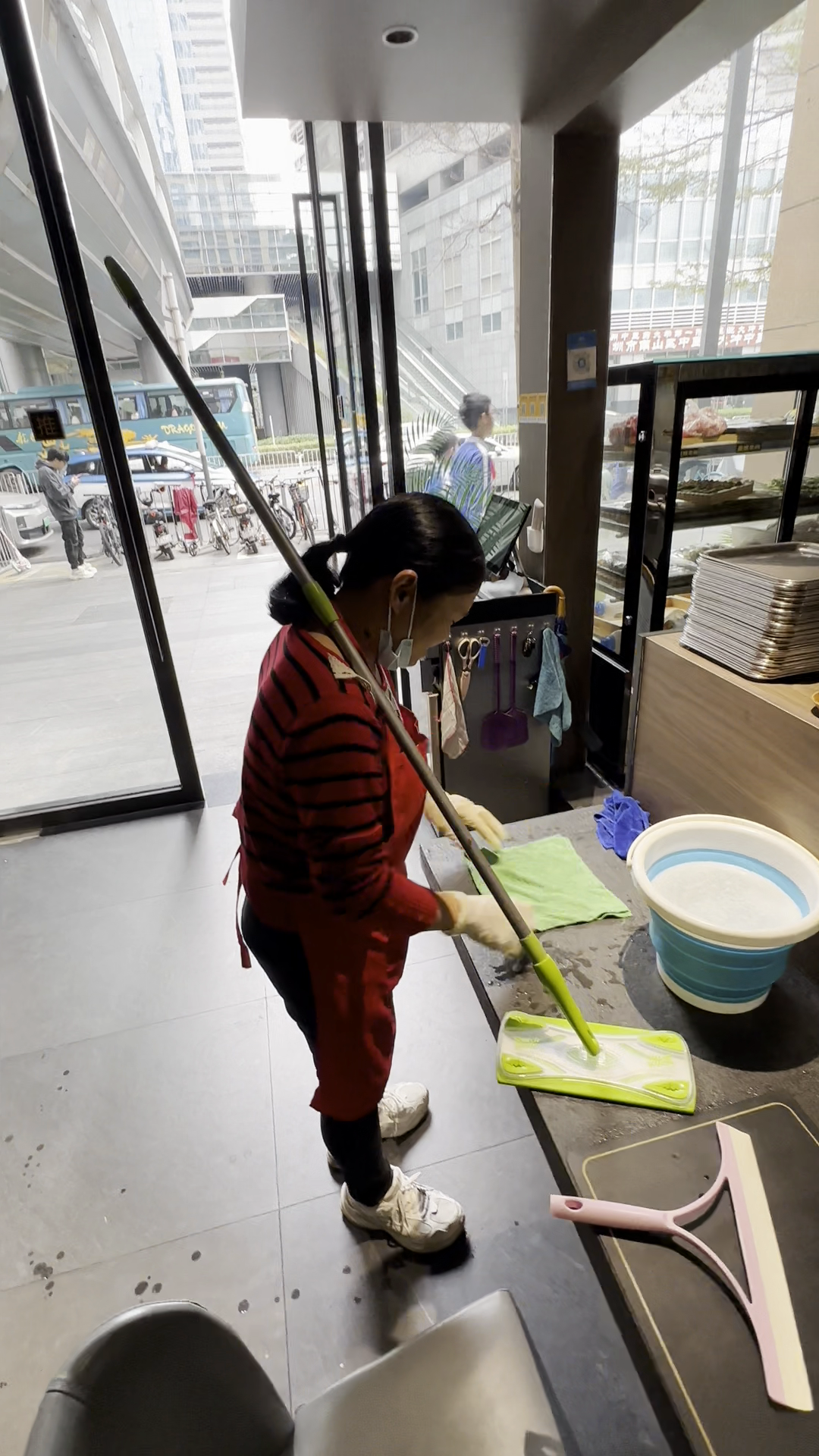 小G助手开团软件：冰箱肉品陈列提升计划，寻求超市专业人士帮忙摆设与布局