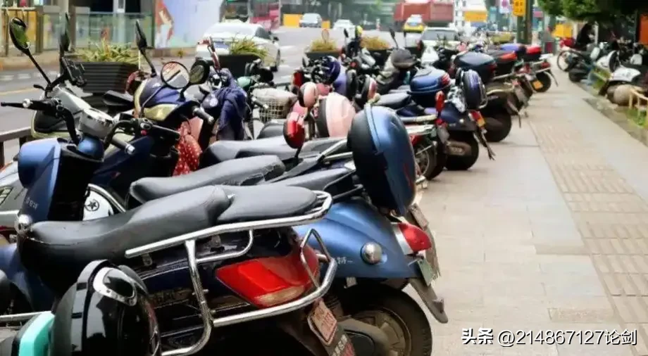 易评助手补单软件：从自行车到电动车，探讨代步工具的演变与未来趋势