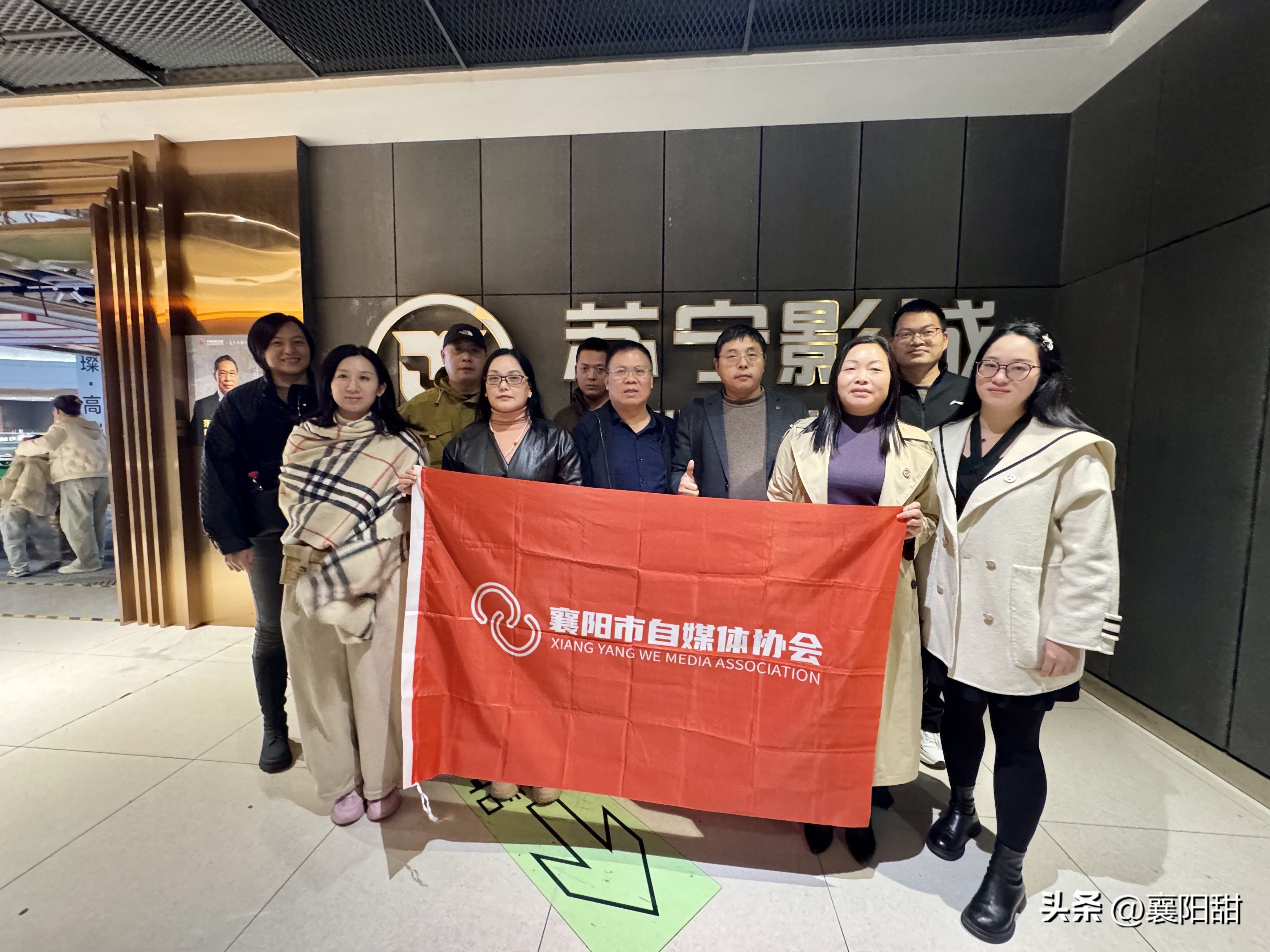 东风助手使用方法：放下手机，走进南漳的真实温暖——本土电影《放下手机》感动襄阳人