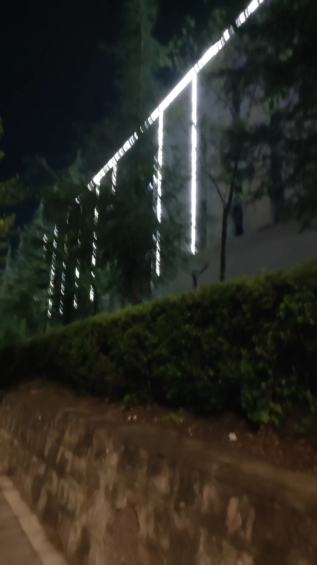 快火助手补单软件：互联网巨头一季度业绩改善趋势分析及对ETF投资的影响