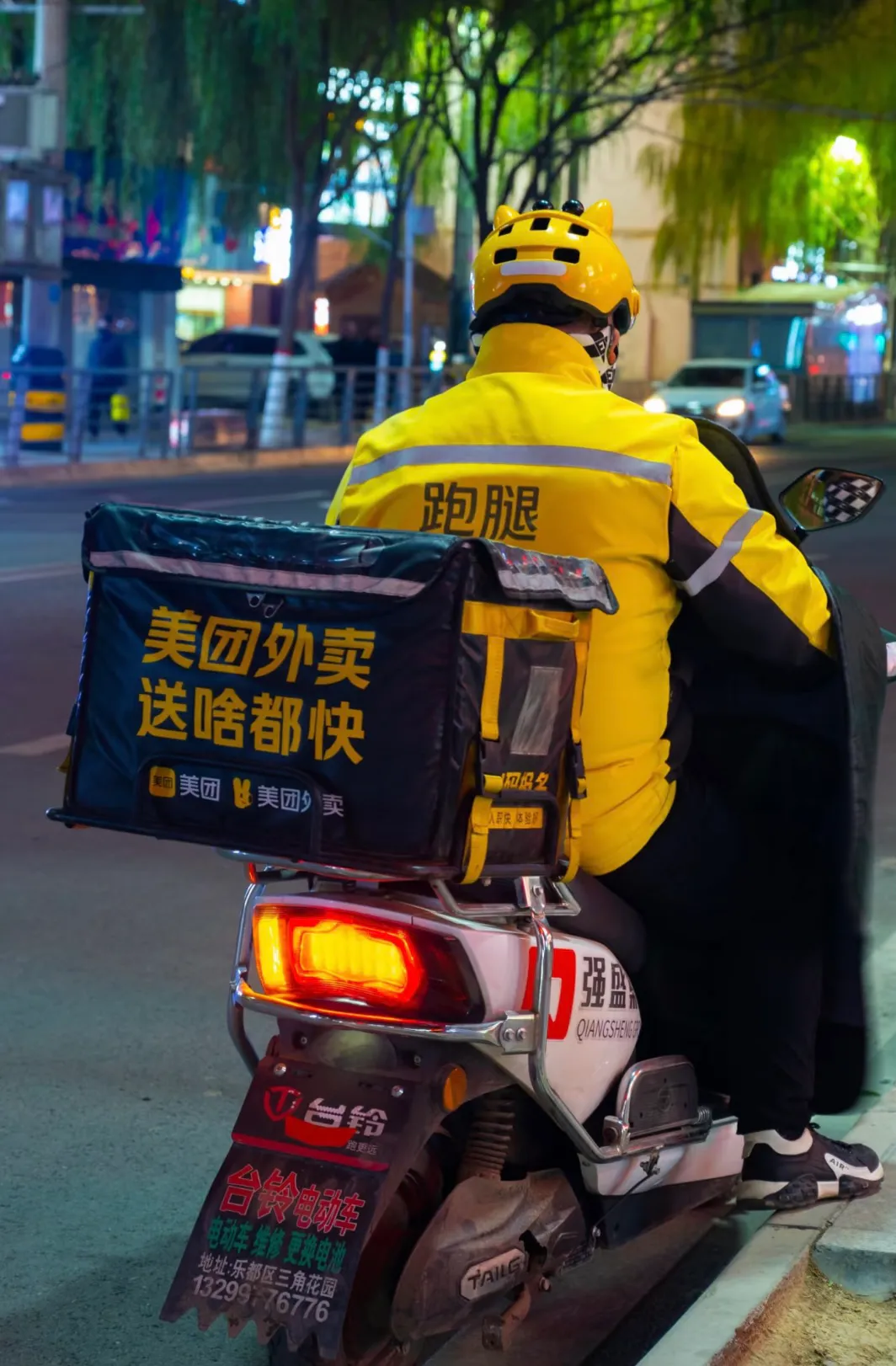 权重大师下载安装：京东进军外卖市场，美团饿了么如何应对这场行业大战？