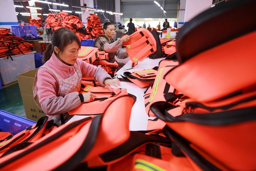 超评助手官网：社区“微工厂”助力贵州黔西实现稳就业与增收梦想