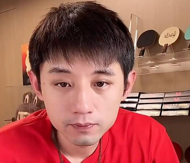 多多留评下载：张继科怒怼银牌含金量，樊振东王曼昱卫冕引热议