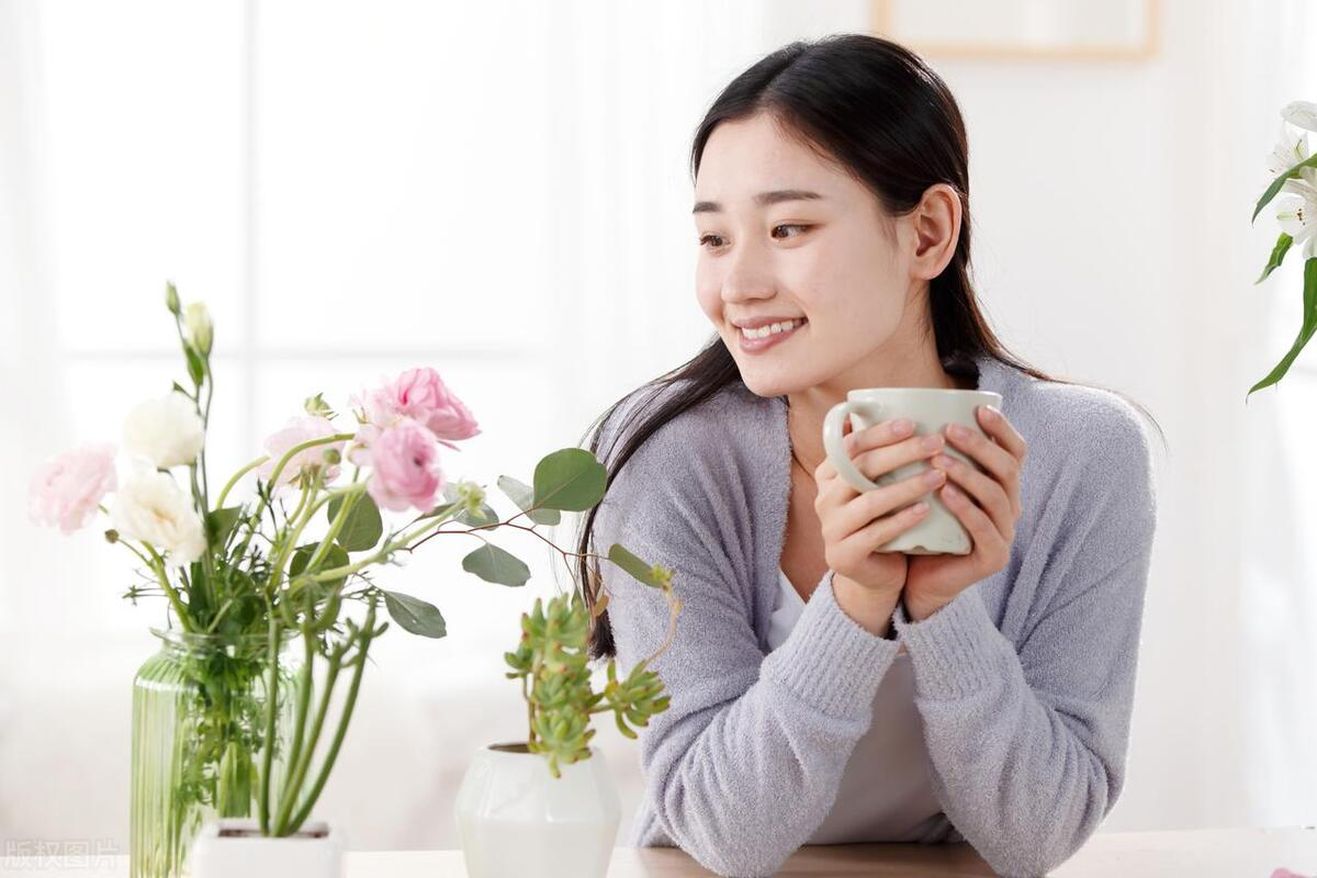 快火助手网站：高净值家庭“她健康”投资，如何提升女性幸福与财富持续性？