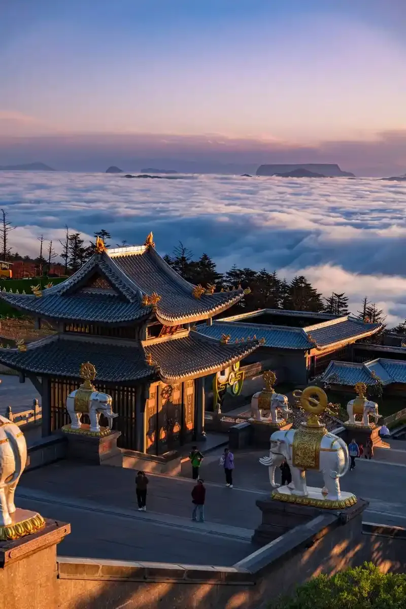 权重大师：乐山300万文旅消费券发放，峨眉山门票享8折优惠助力旅游复苏