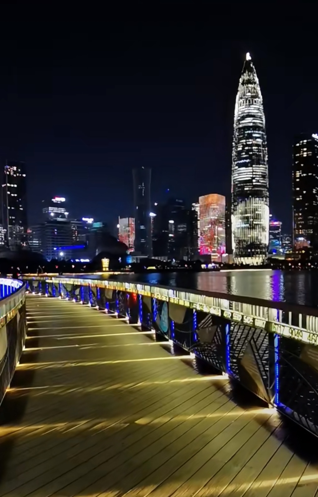 51助手软件官网：深圳创业新政策，无需学历和户籍限制，最高可获8万补贴！
