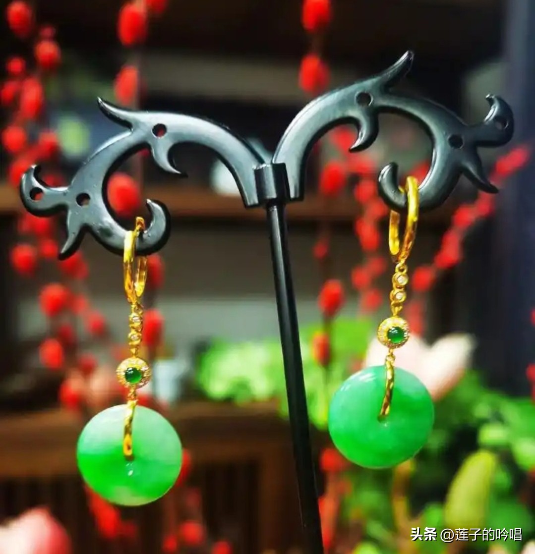 团粉助手出评软件：镇平县石佛寺玉市场游记，探索和田玉与珠宝魅力