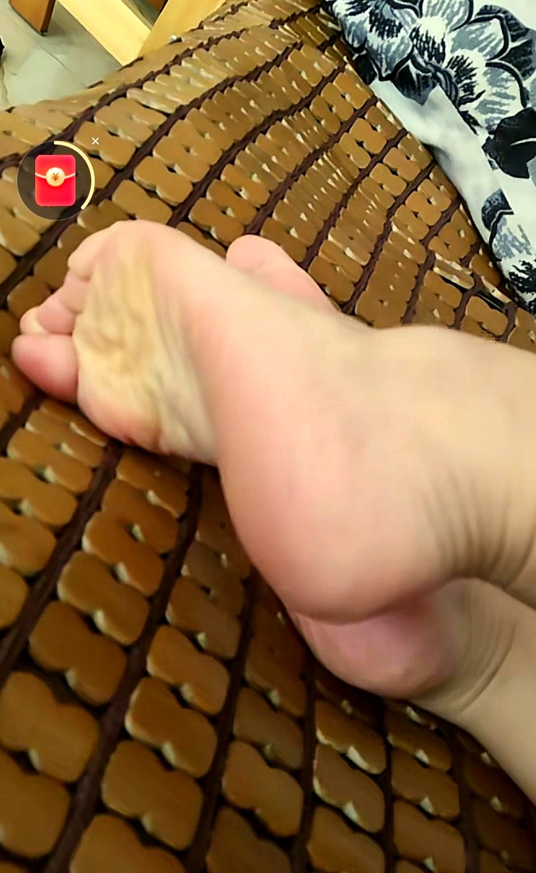 小M助手：沉浸式足疗直播引爆热潮，程序员分享提升睡眠的秘诀！