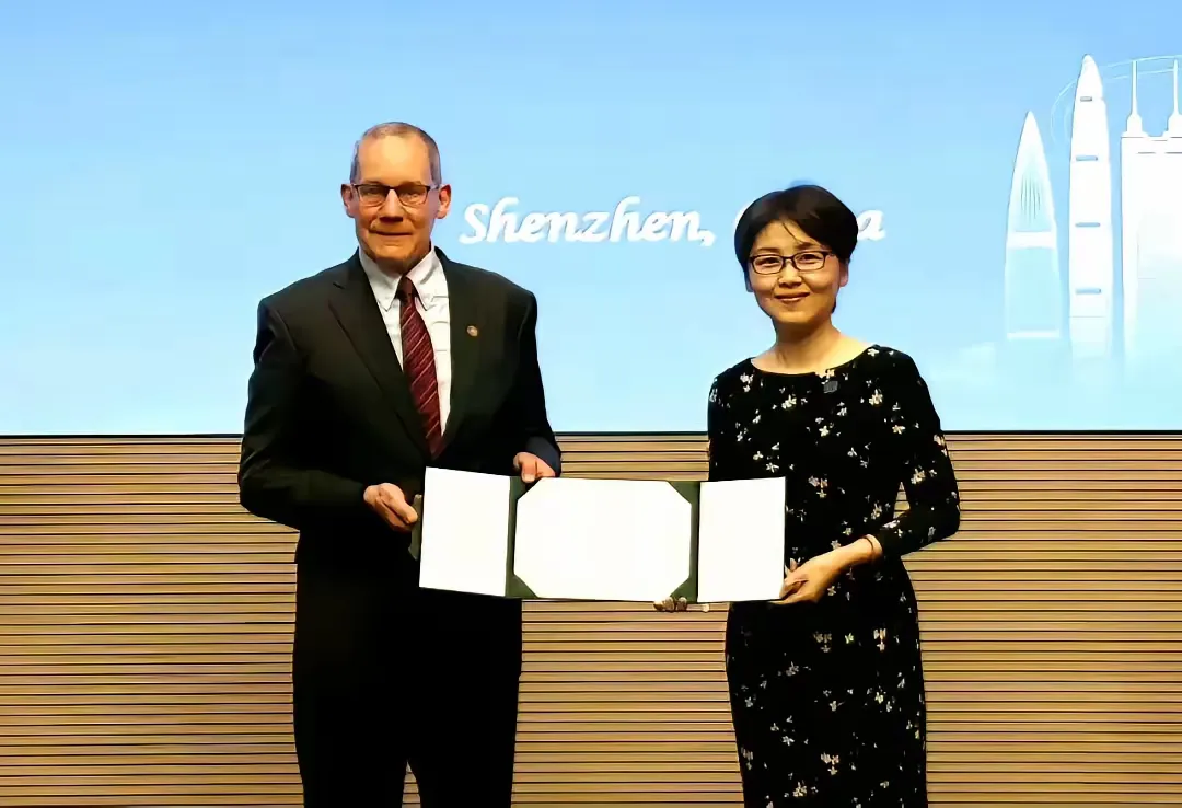 易出评：哈佛教授查尔斯·利伯全职加盟清华，开启中国纳米技术新篇章
