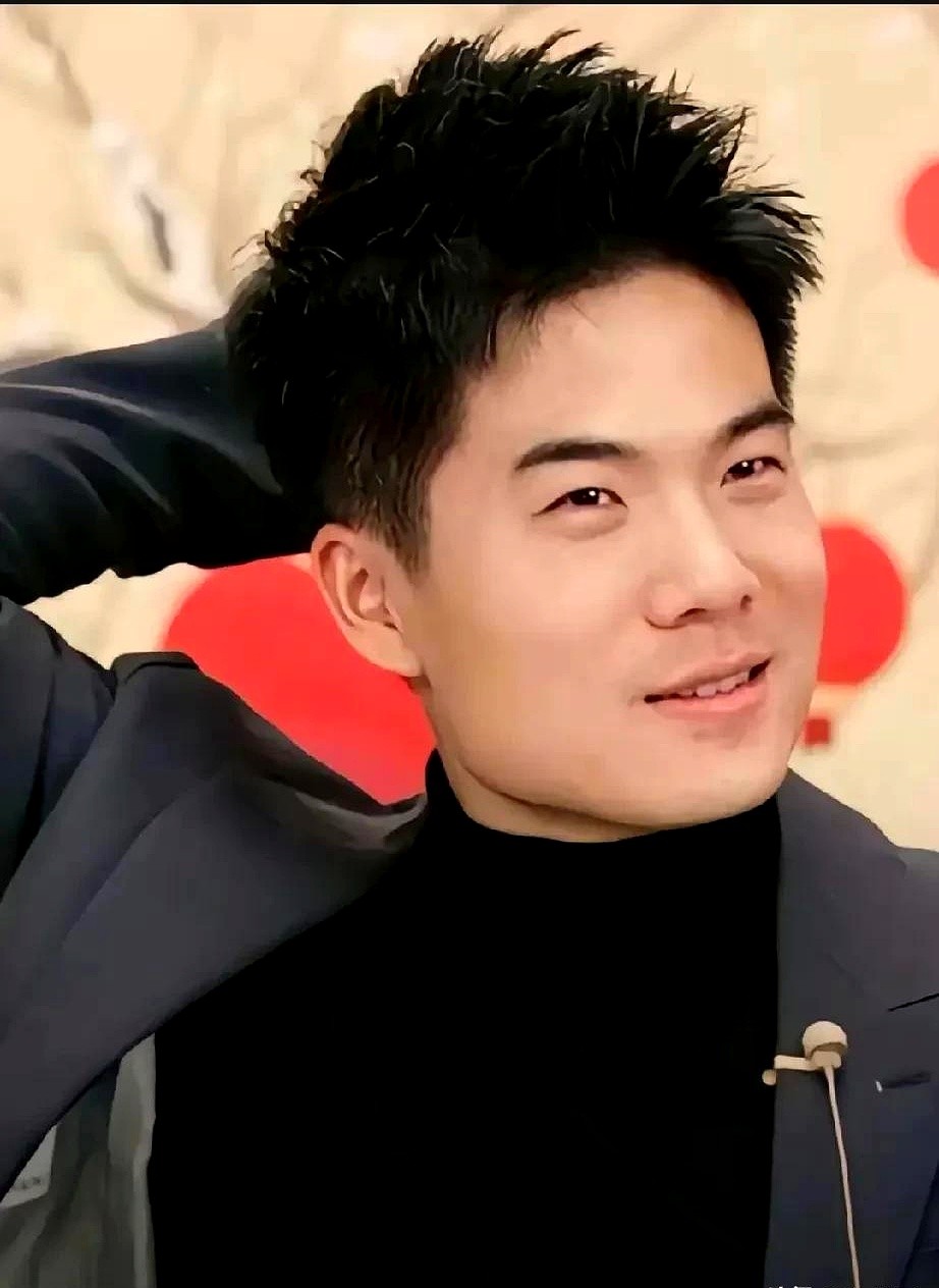 小G助手小号：董宇辉，从农村教师到直播明星的逆袭之路与成功秘诀
