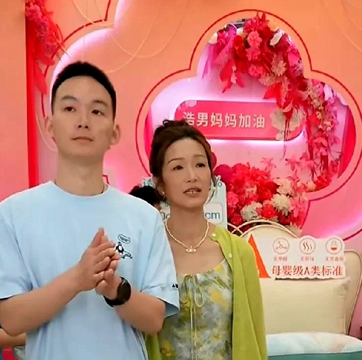 快火助手最新版本：直播带货与打赏，揭秘网红行业的暴利收入与背后真相