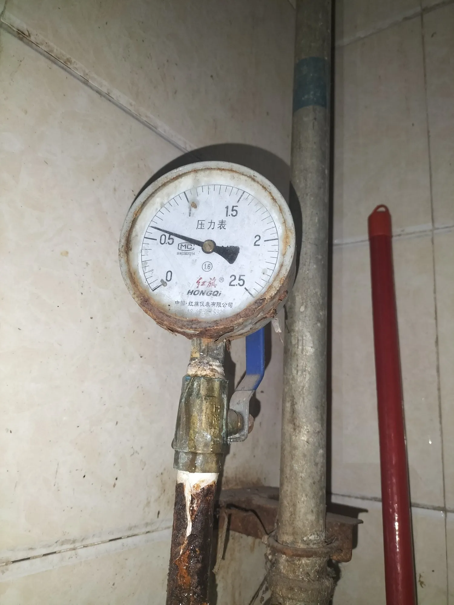 易评助手教程:未婚夫出轨后,我该不该继续这段婚姻?分析与建议 易评助手教程:未婚夫出轨后,我该不该继续这段婚姻?分析与建议