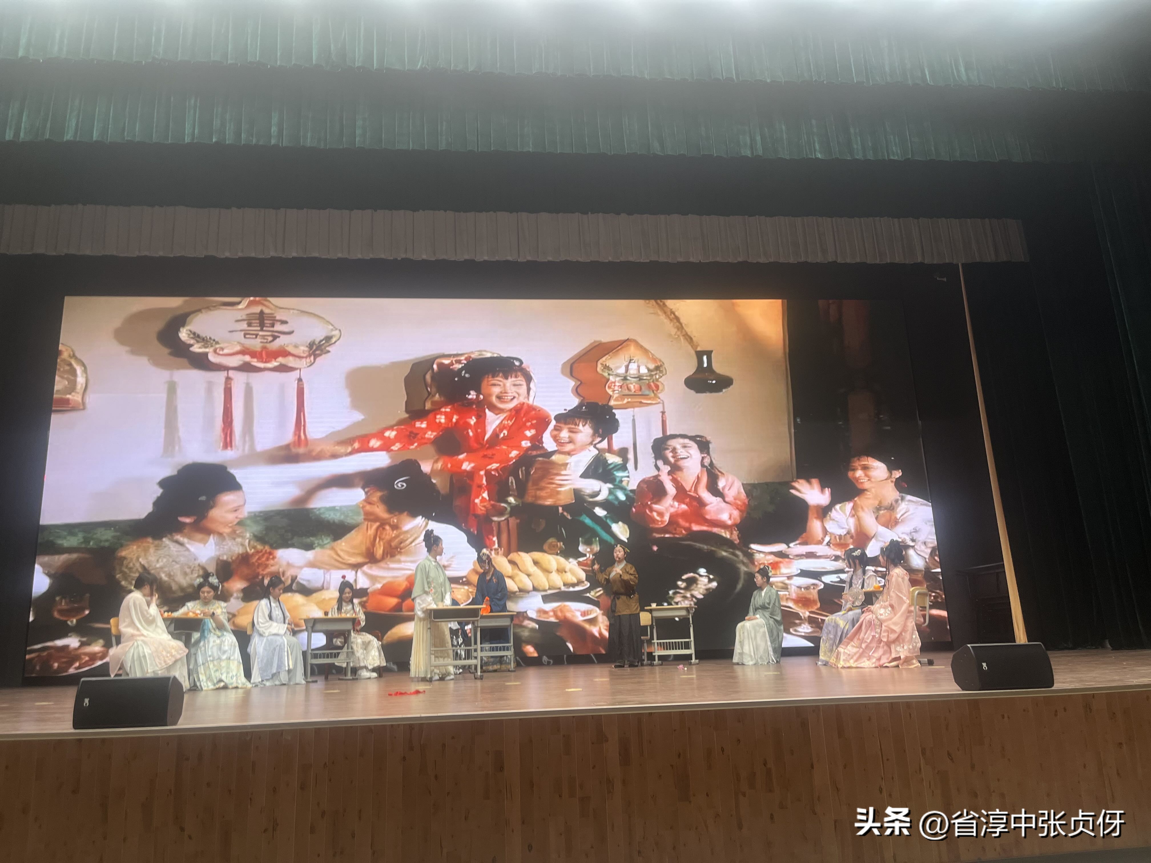 超单助手下载安装：B站短片《消失的青年》，深度剖析青年焦虑与勇气重塑之路