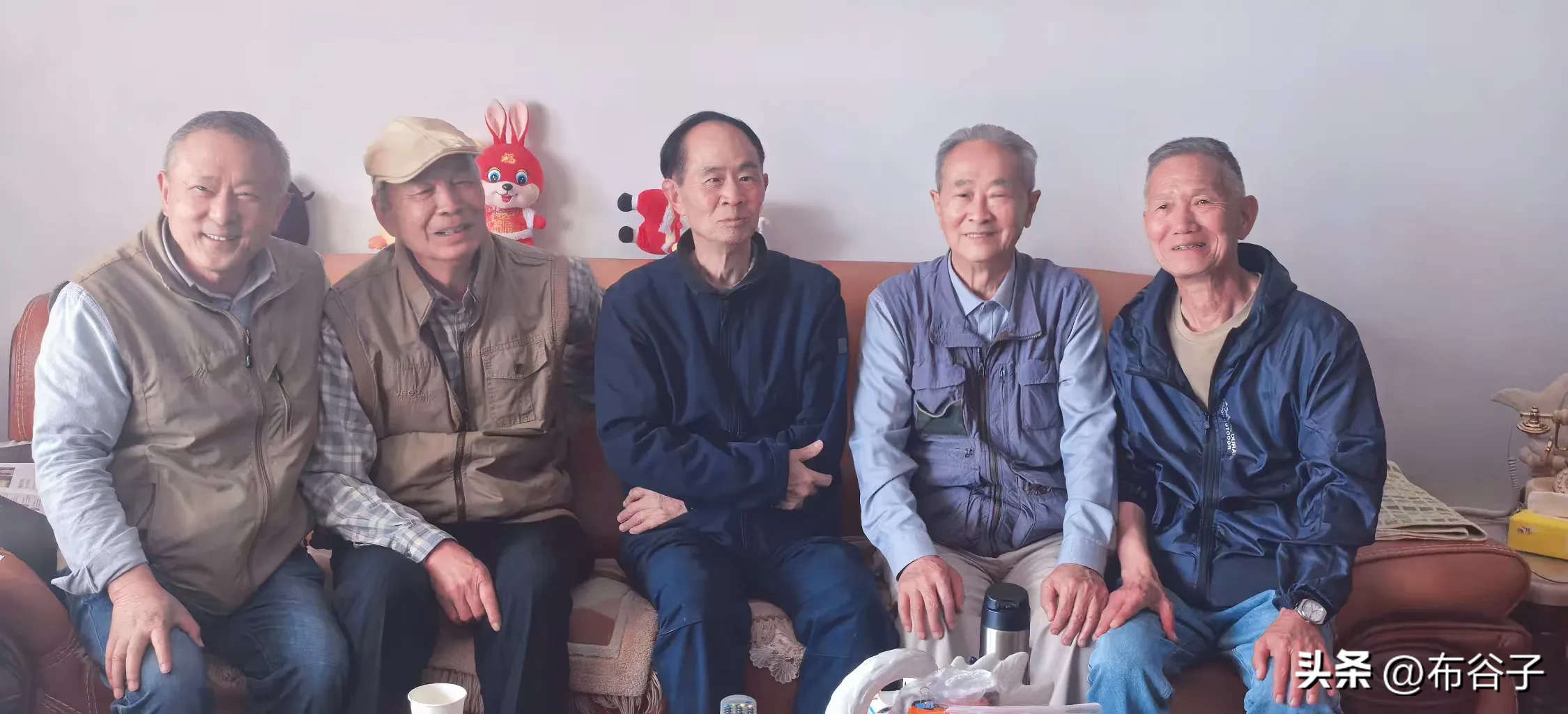 黎明助手补单软件：寻找客户的关键，提升自身价值与深入了解目标群体