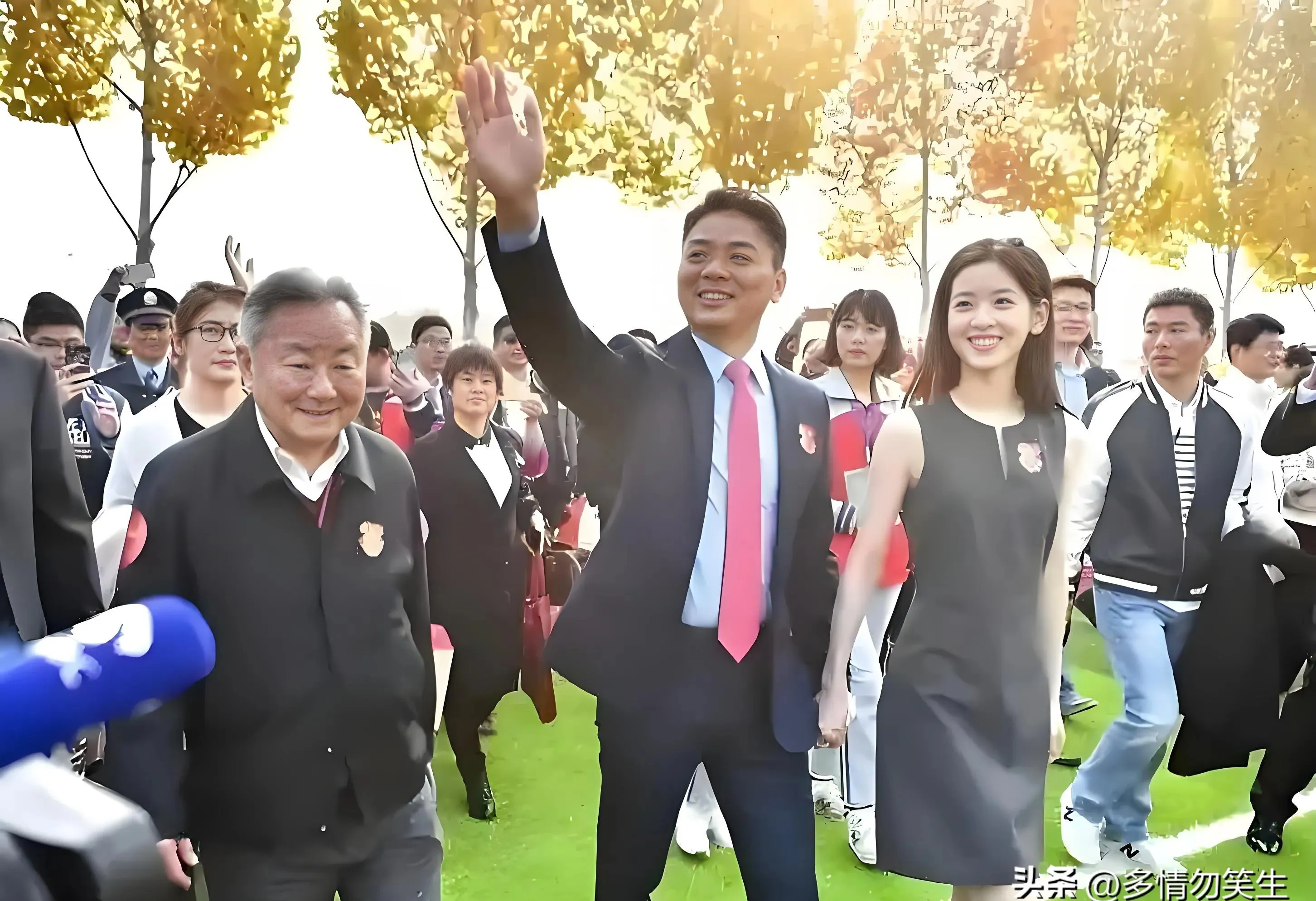 夕夕助手：中国顶级企业家婚姻真相，马云、刘强东等人如何看待家庭与事业的关系？