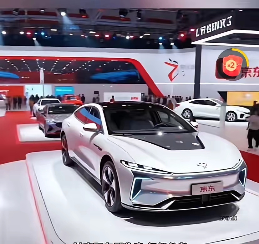 黎明助手邀请码：京越汽车评测，安全与实用并重，非隐藏门把手设计引关注