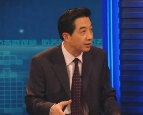 大白出评：中国军火销售排名第十，金灿荣与张召忠对国防投入的深刻反思