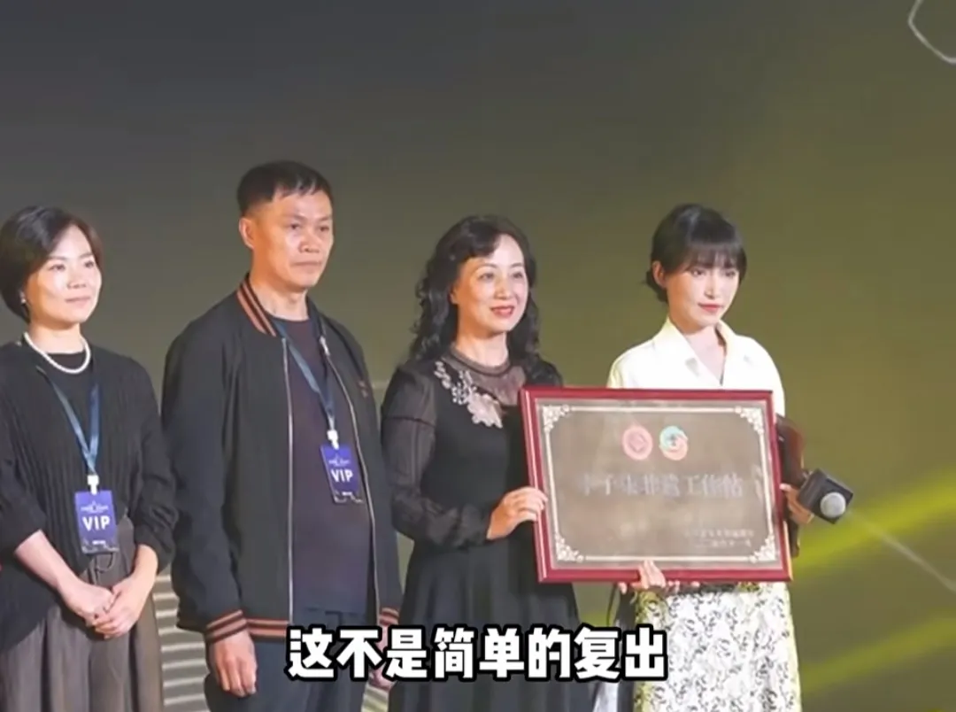 小店管家：李子柒，从网红到文化传播者，助力传统手艺与现代商业结合