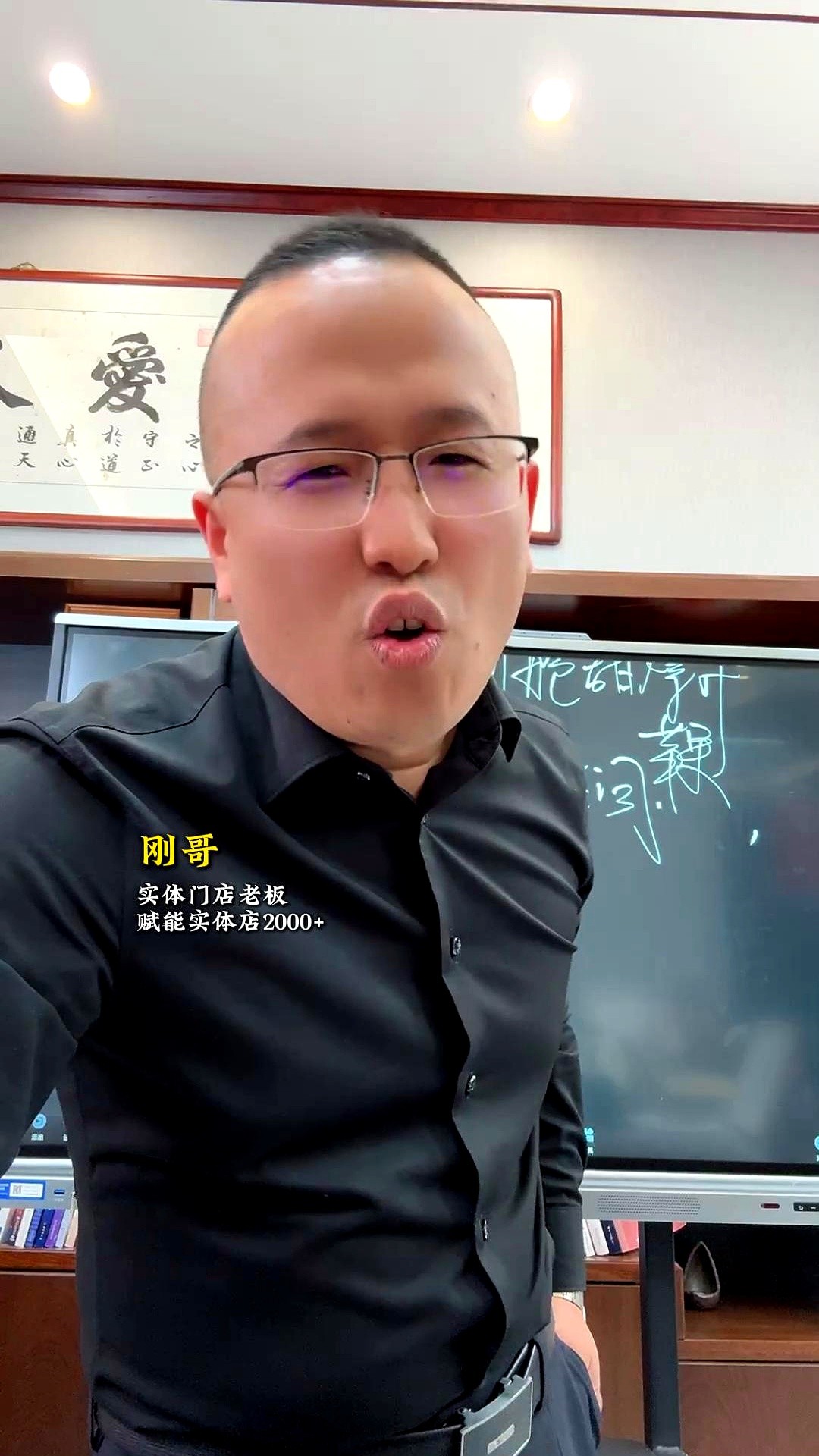 易出评网站：如何通过细节和温度留住顾客，提高店铺复购率？