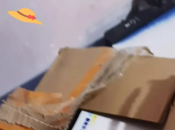 拼多多改销量：快递到手却空箱，快递员调包？亲历惊险取件经历！