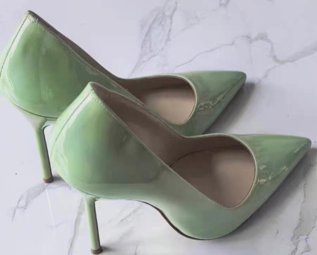 51助手软件下载：薄荷绿高跟鞋，舒适与时尚的完美结合，让你轻松驾驭各种场合