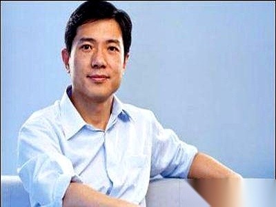 皮皮助手：谷歌与百度的对比，看企业格局与未来发展的差距