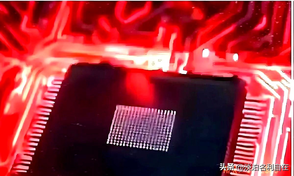 黎明助手软件：国产芯片逆袭，华尔街反应与中美贸易冲突影响分析