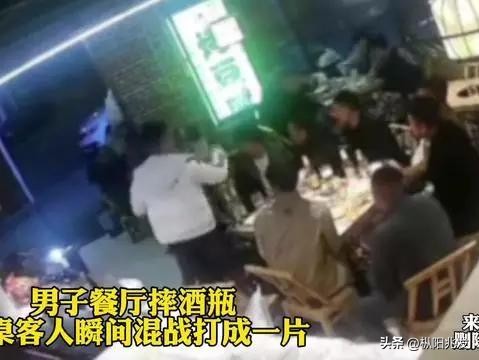 冠军助手：假期聚餐中的人性观察，如何识别真心与自私的面孔