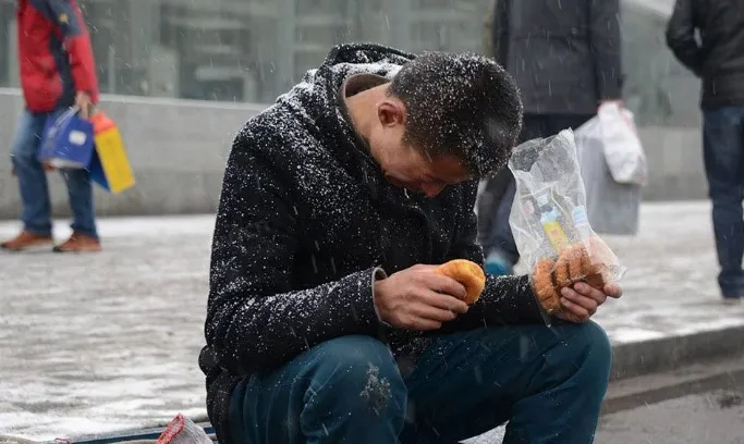 拼多多出评神器：中年人如何活得通透，三惜、三忘与三不争的智慧分享