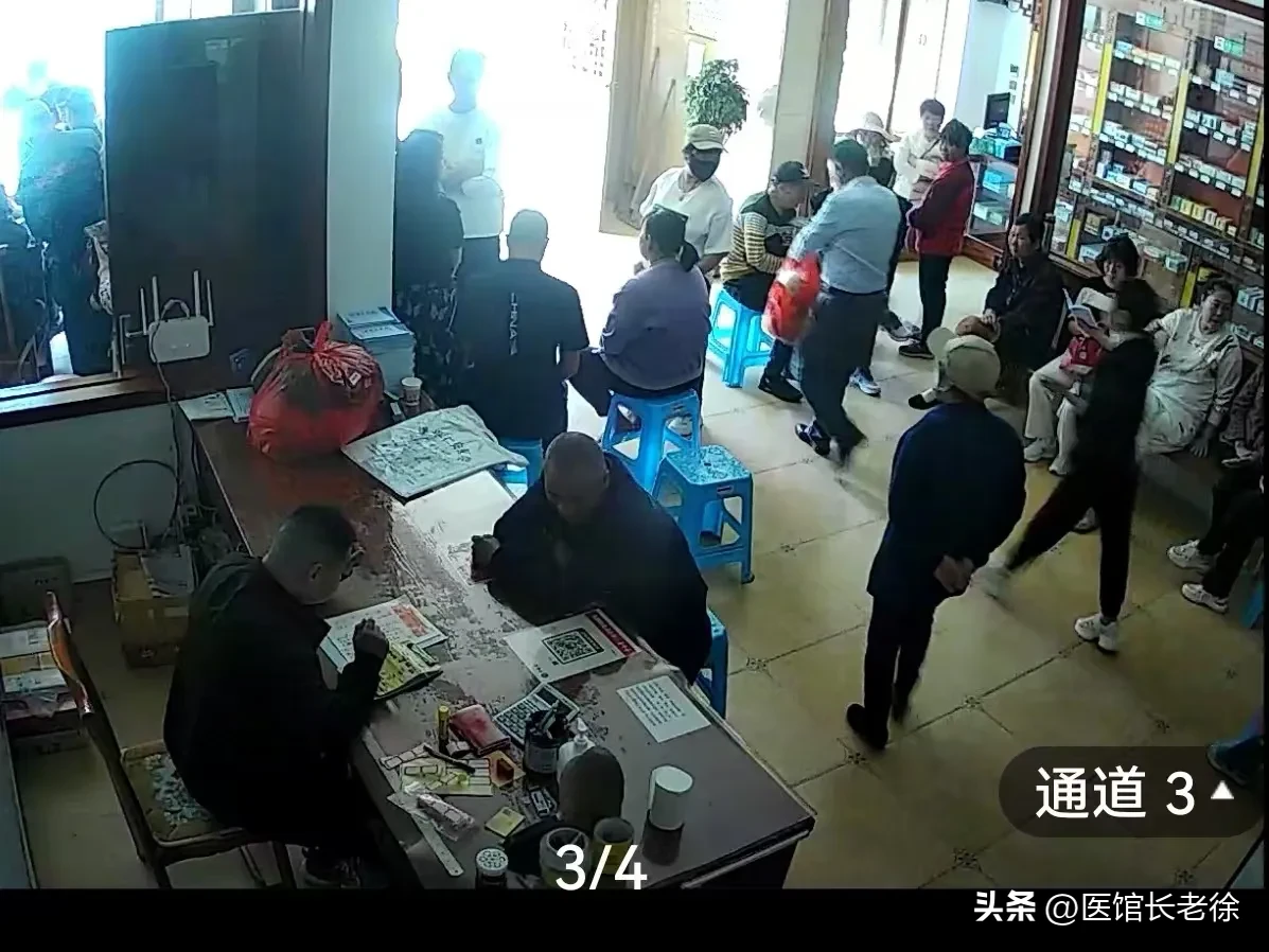 拼多多动销出评下载安装：药店生存困境，从营销到医疗服务的转型之路