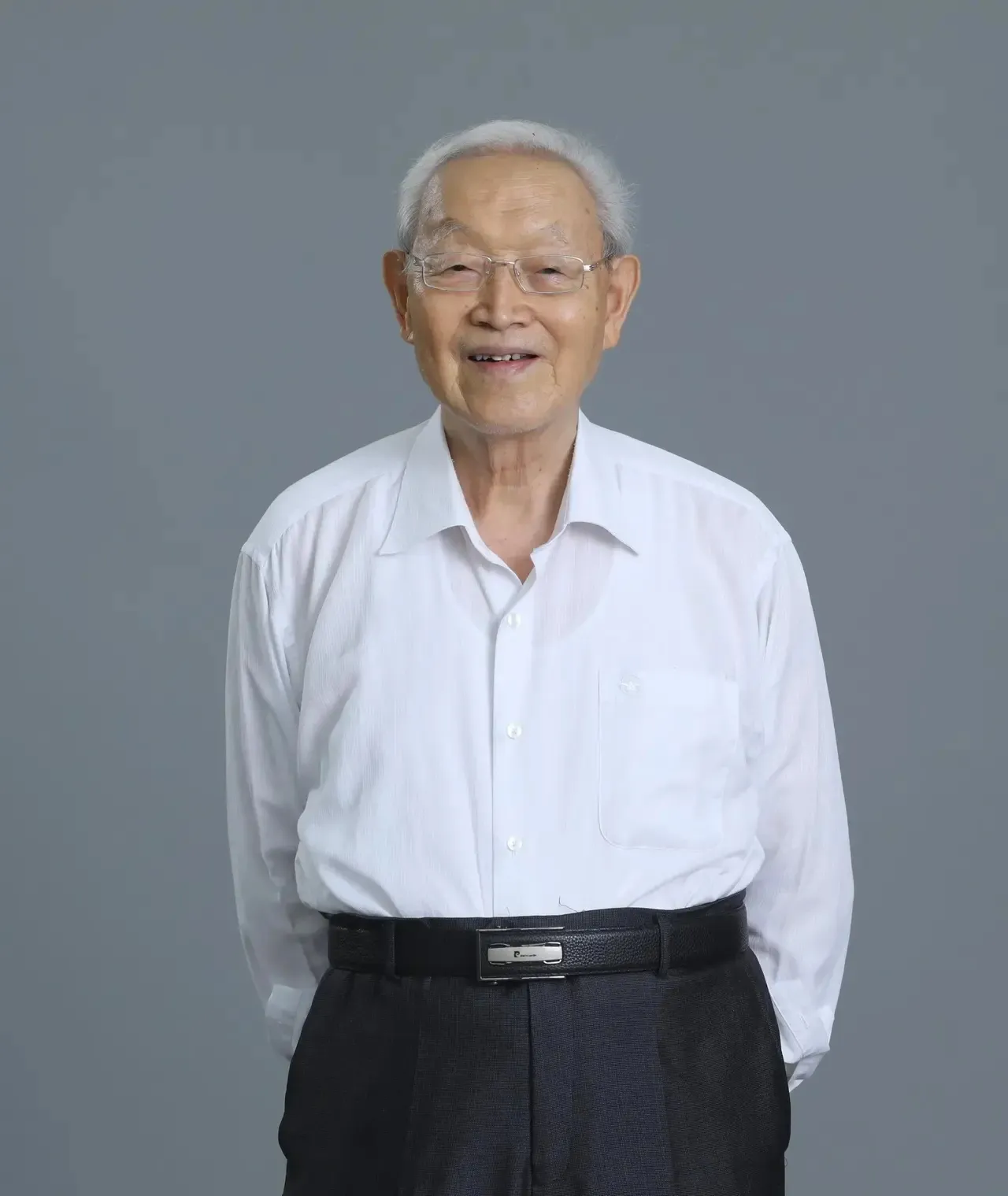 单单助手：50岁人生感悟，挣钱的九个秘密与成功之道解析