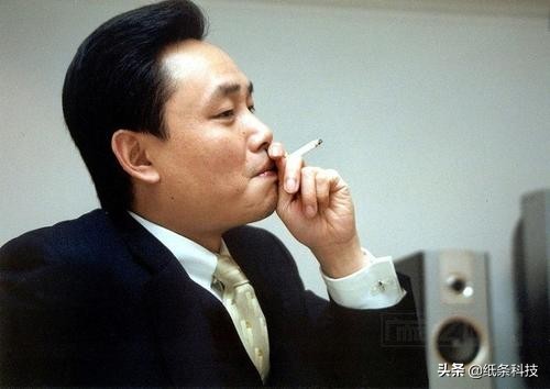 小评评助手出评软件：黄光裕出狱在即，国美电器未来命运何去何从？
